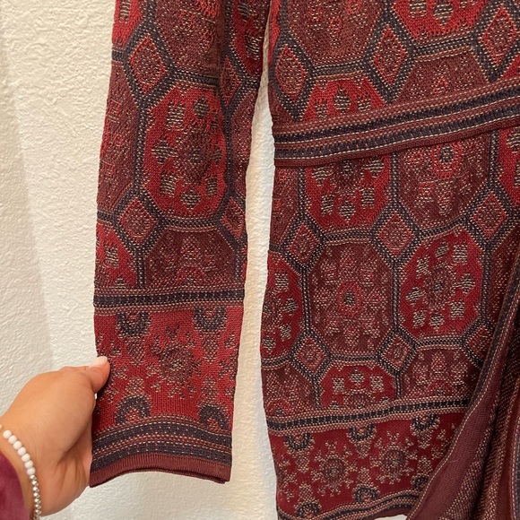 Peruvian Connection Cardigan - Picture 2 of 5